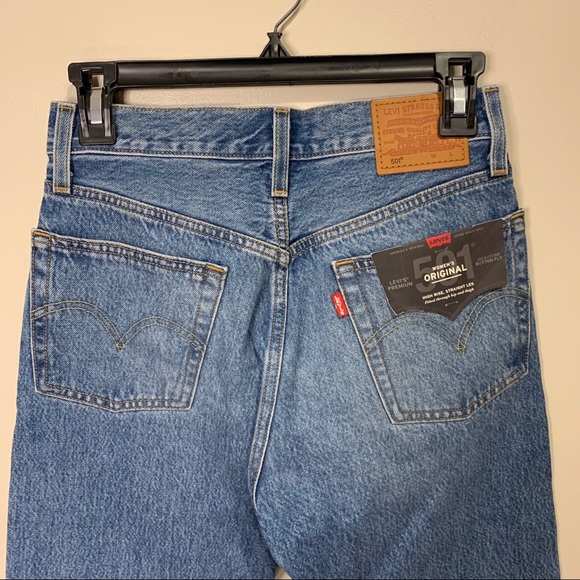 NEW 501 Levi's Wedgie Icon Jeans in Truth Unfolds - Picture 6 of 10